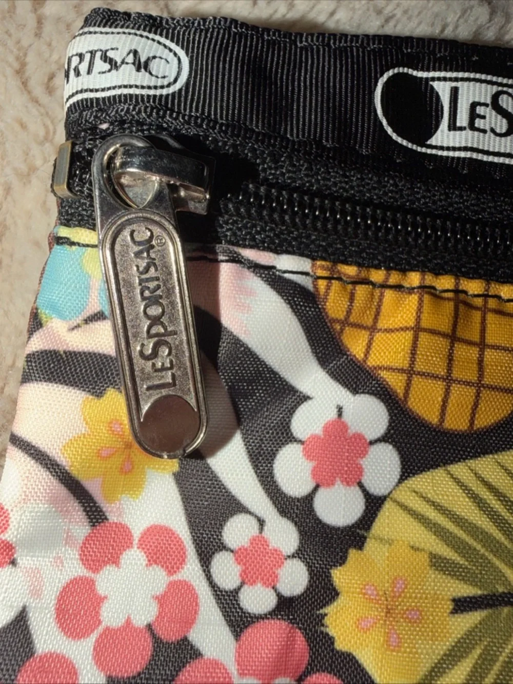 LeSportSac Zippered Pouch 10”x8” Hawaiian Girl Rare EUC Collectible 🏝️ Guitar 🎸